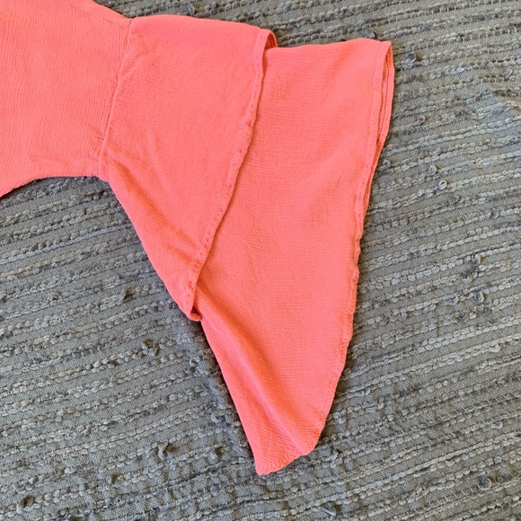 CHELSEA & THEODORE Peach boho asymmetrical top - Picture 10 of 14